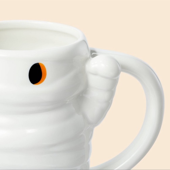Halloween Stonweware Mummy Figural Mug - Picture 2 of 3